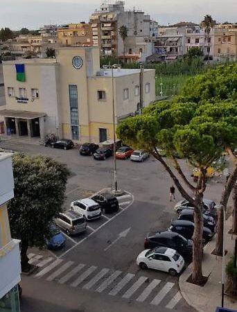 Casa Di Patty Apartment Nettuno Luaran gambar